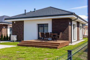Cheerful 2 broom house+parking, terrace, by Cohost
